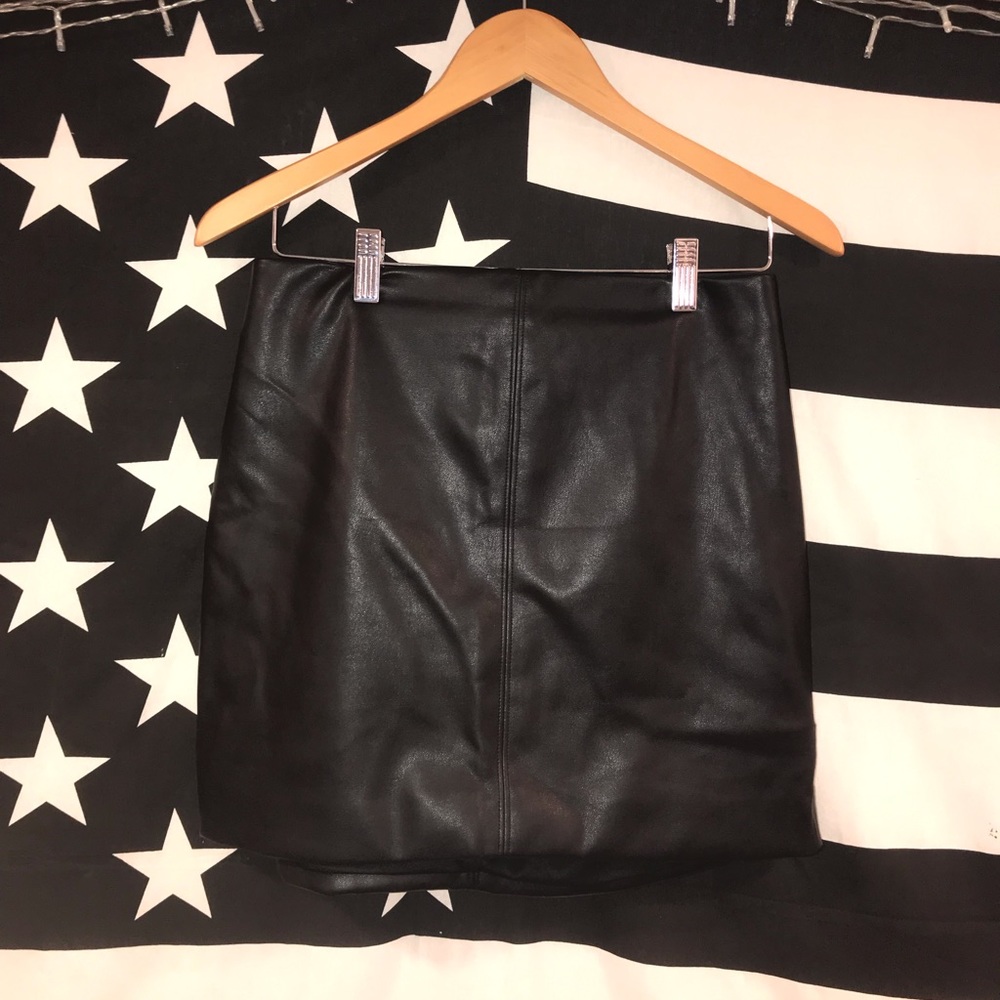 Leather skirt!!